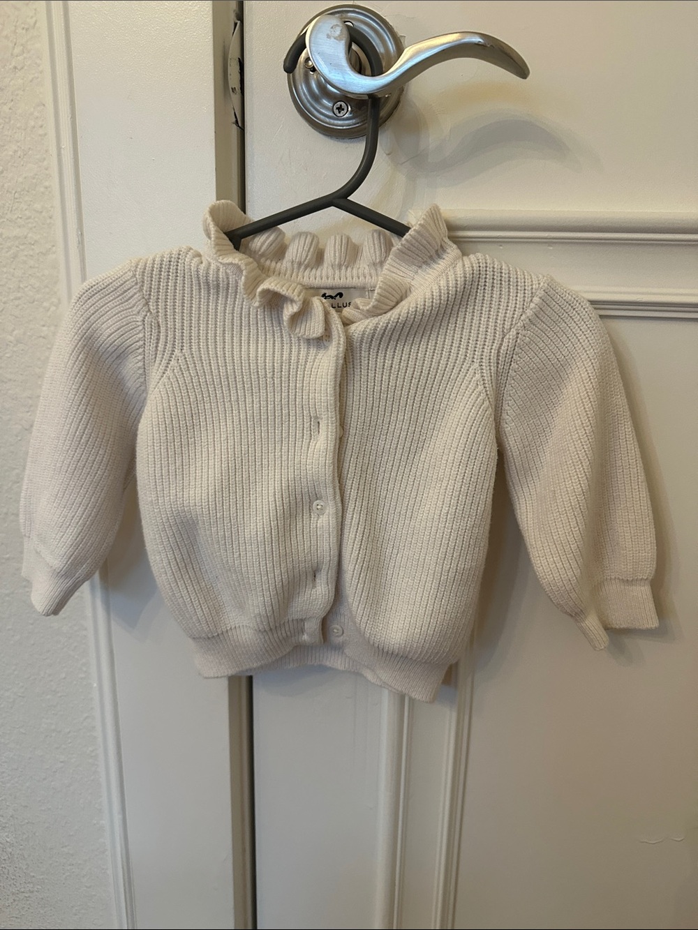 Cyrillus Cream Ruffled Collar Knit Cardigan